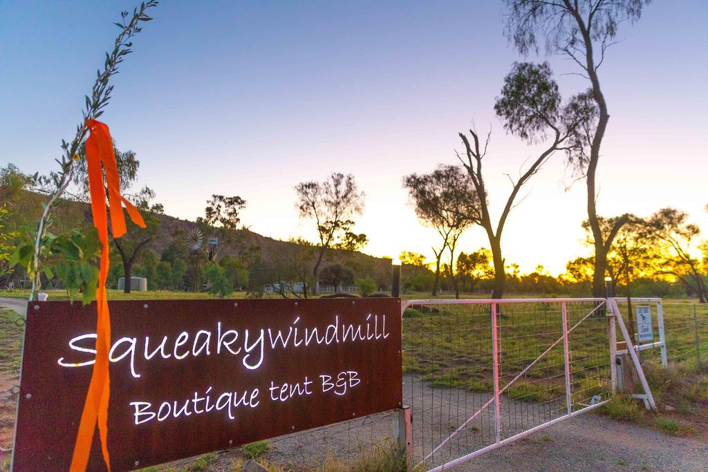 Squeakywindmill Boutique Tent B&B Alice Springs Bagian luar foto