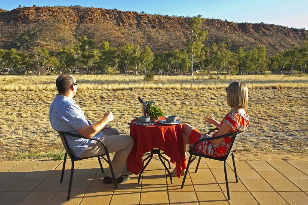 Squeakywindmill Boutique Tent B&B Alice Springs Bagian luar foto
