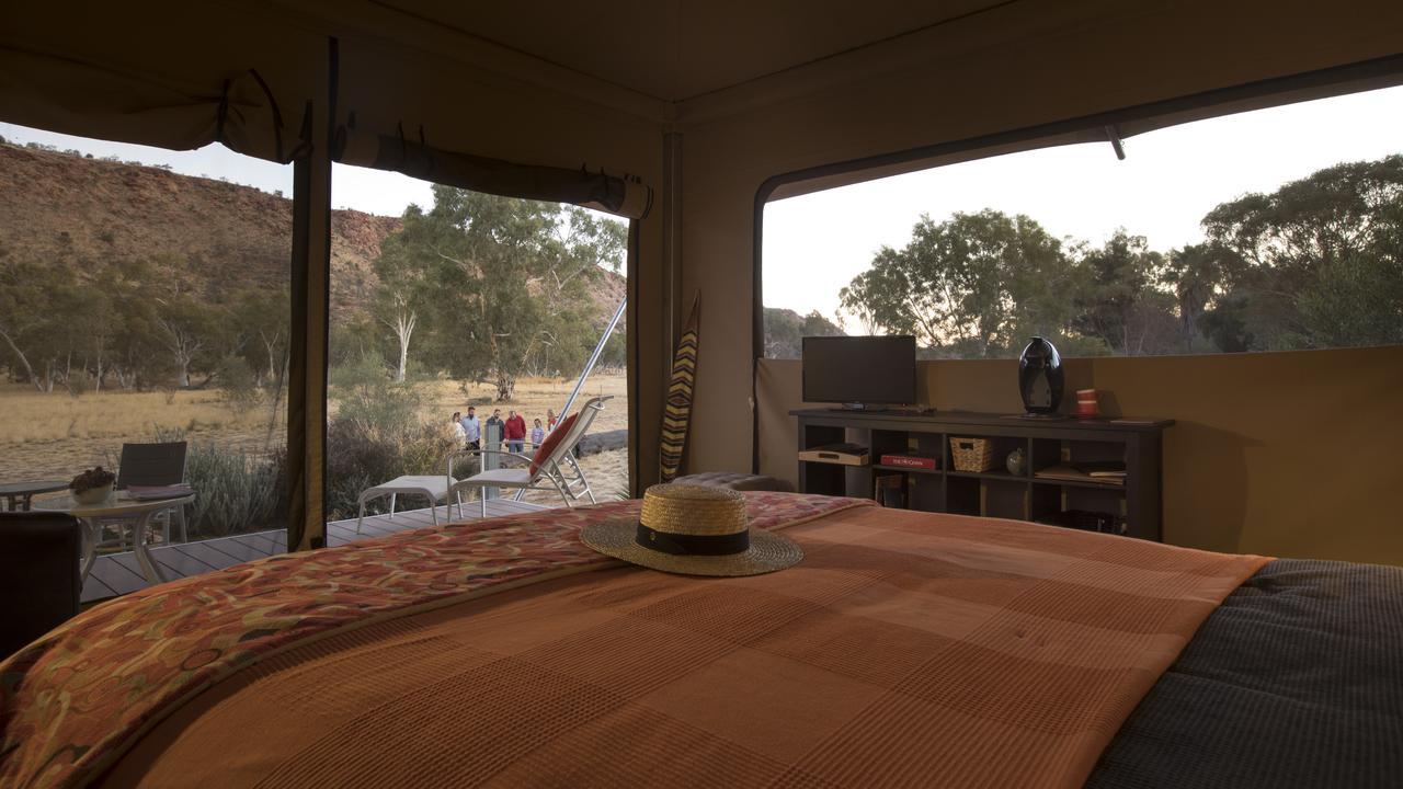 Squeakywindmill Boutique Tent B&B Alice Springs Bagian luar foto